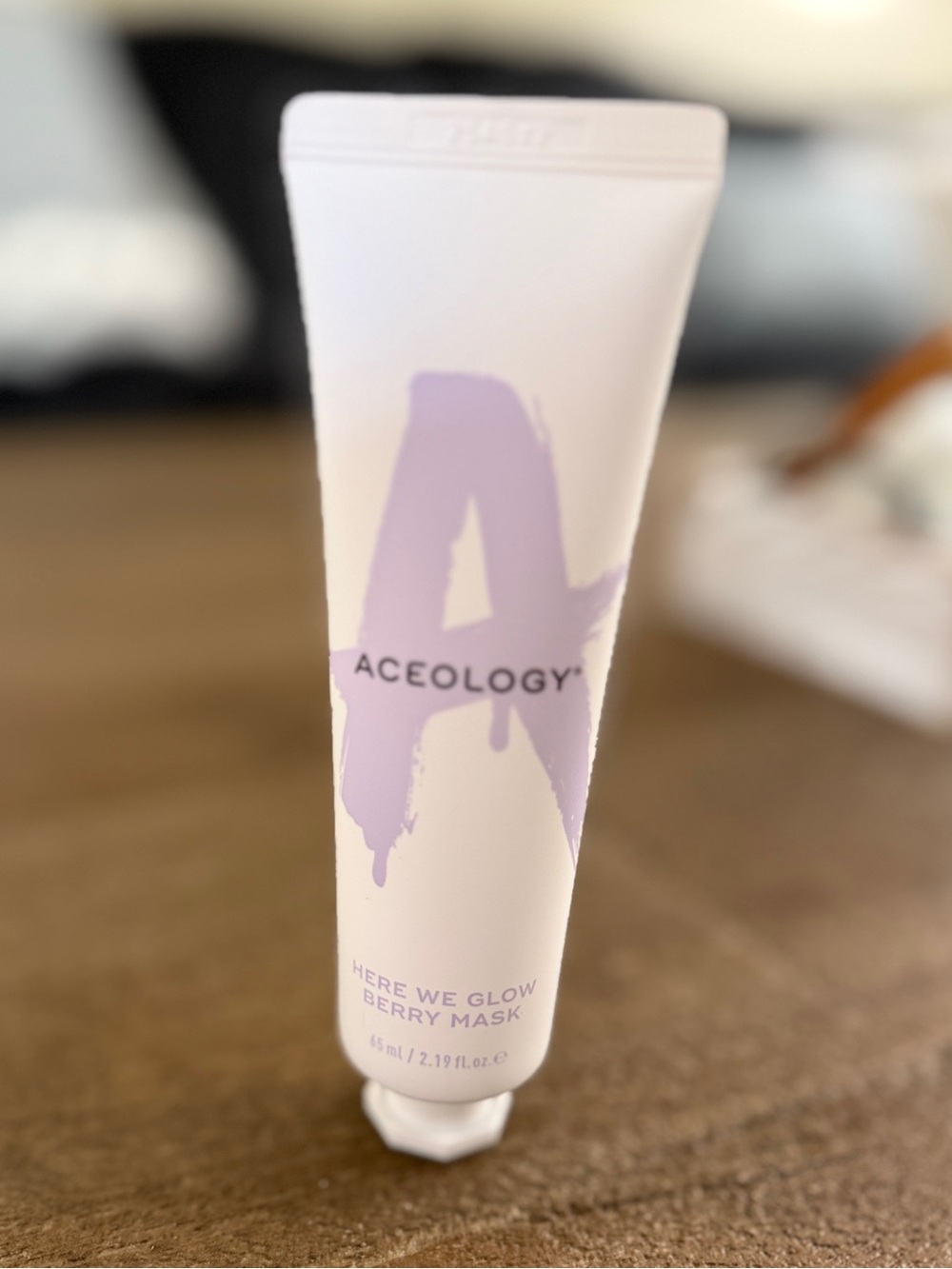 Aceology Here We Glow Berry Mask 2.19 oz NEW Sealed Brightening Face Mask - Picture 3 of 6